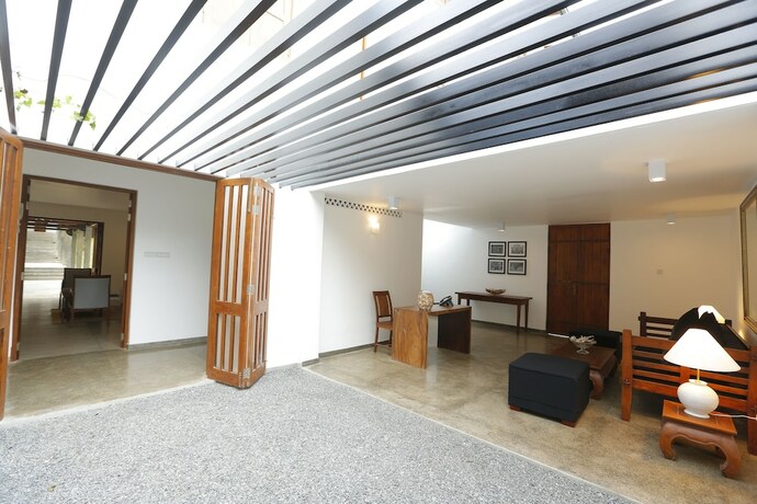 Imagen del bar/restaurante del Hotel The Beach Boutique. Foto 16