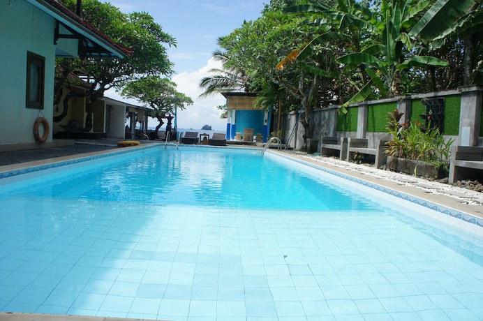 Imagen de la piscina del Hotel The Beach Candidasa. Foto 19