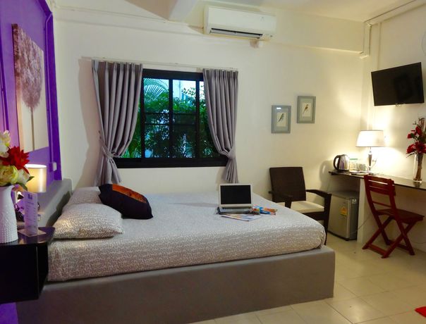 Imagen de los interiores del Hotel The Beach Cha Am Guest House. Foto 16