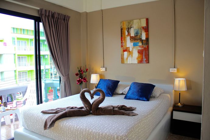 Imagen del bar/restaurante del Hotel The Beach Cha Am Guest House. Foto 5