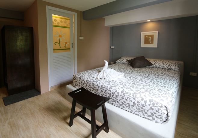 Imagen de la habitación del Hotel The Beach Cha Am Suites. Foto 7