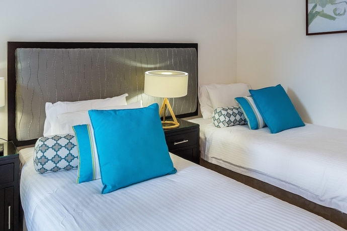 Imagen de la habitación del Hotel The Beach Club Luxury Private Apartments. Foto 5