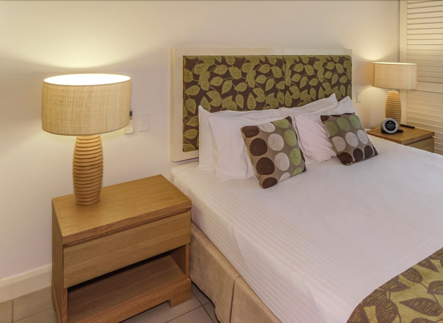 Imagen de la habitación del Hotel The Beach Club Luxury Private Apartments. Foto 14
