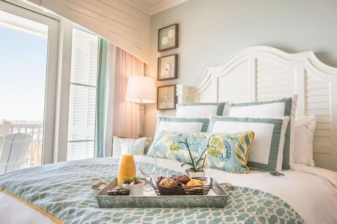 Imagen de la habitación del Hotel The Beach Club at Charleston Harbor Resort and Marina. Foto 4