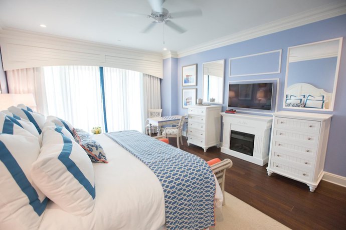 Imagen de la habitación del Hotel The Beach Club at Charleston Harbor Resort and Marina. Foto 8