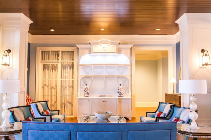 Imagen de los interiores del Hotel The Beach Club at Charleston Harbor Resort and Marina. Foto 19