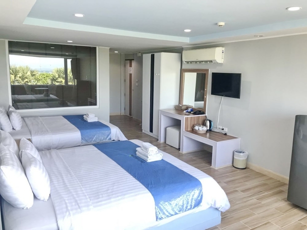 Imagen de la habitación del Hotel The Beach Front Resort Pattaya - Sha Plus. Foto 4