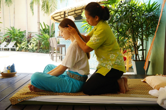 Imagen de los interiores del Hotel The Beach Heights Resort - Sha Plus. Foto 13