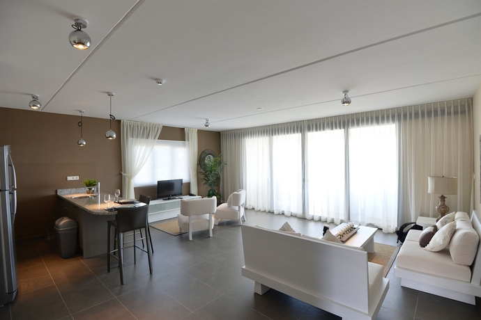 Imagen de los interiores del Hotel The Beach House Curacao. Foto 10