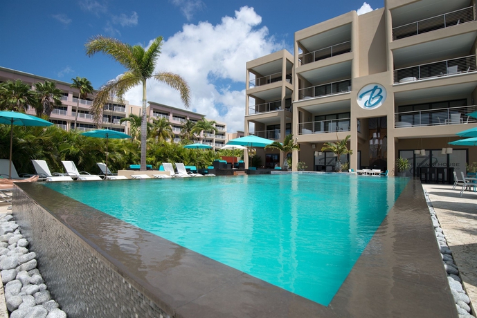 Imagen de la piscina del Hotel The Beach House Curacao. Foto 15