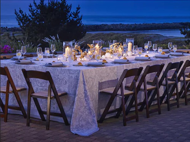 Imagen del bar/restaurante del Hotel The Beach House Half Moon Bay. Foto 2