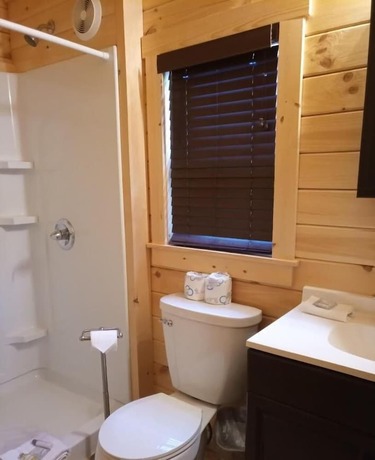 Imagen general del Hotel The Beach House, Mackinaw City. Foto 2