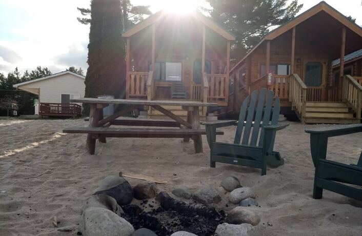 Imagen general del Hotel The Beach House, Mackinaw City. Foto 13