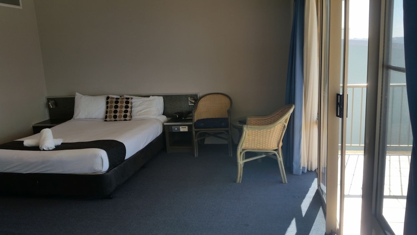 Imagen de la habitación del Hotel The Beachcomber and Resort, Ascend Collection. Foto 3