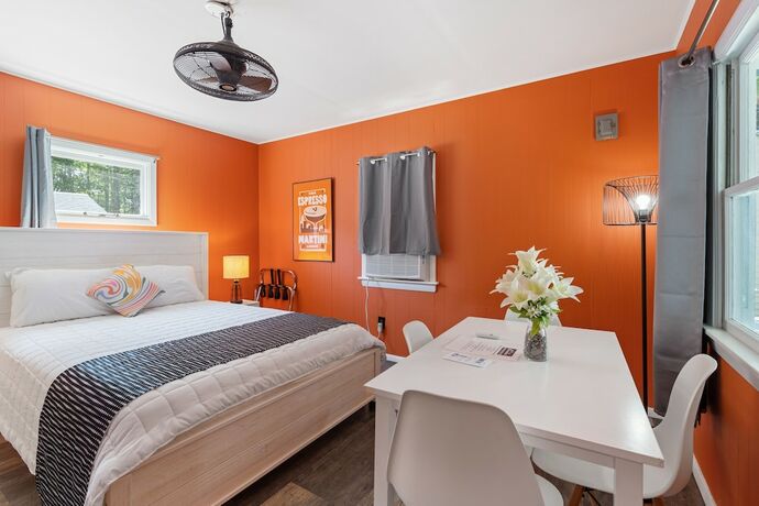 Imagen de la habitación del Hotel The Beaches Guest Rooms and Cottages. Foto 14