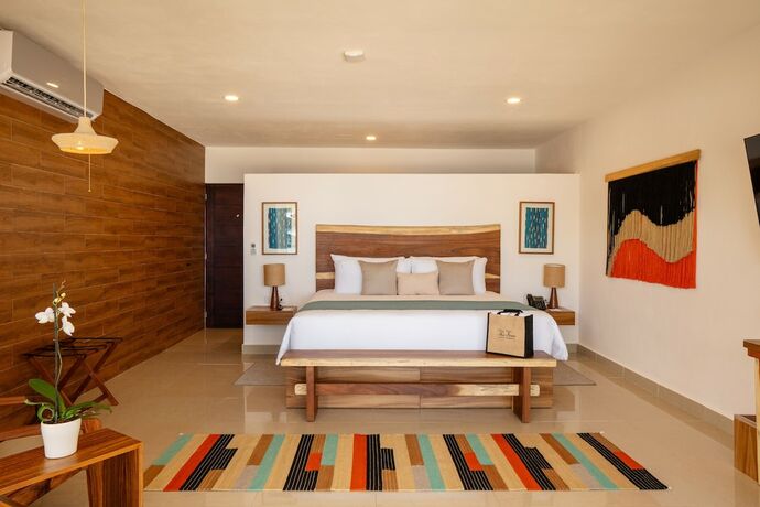 Imagen de la habitación del Hotel The Beachfront by The Fivess - All inclusive. Foto 14