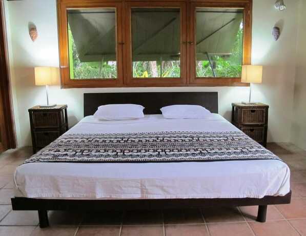 Imagen de la habitación del Hotel The Beachouse. Foto 20