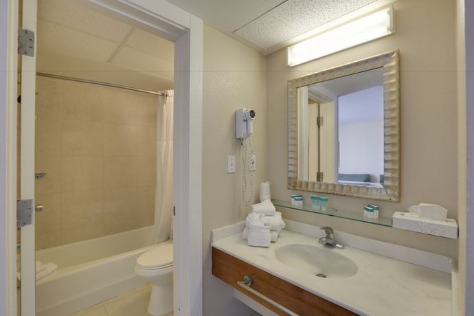 Imagen de la habitación del Hotel The Beachview Inn Clearwater Beach. Foto 6