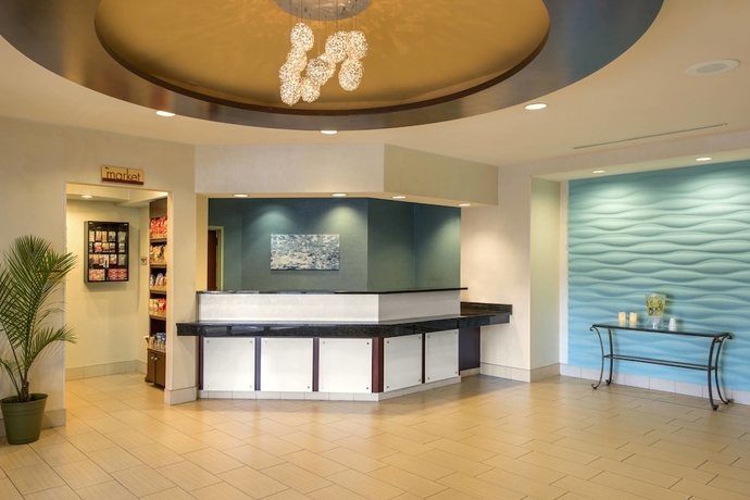 Imagen de los interiores del Hotel The Beacon Charlotte Airport. Foto 17