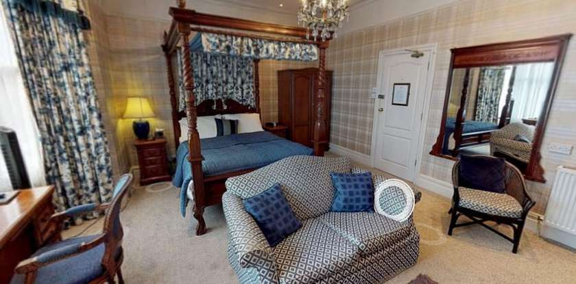 Imagen de la habitación del Hotel The Bear, Cowbridge. Foto 20