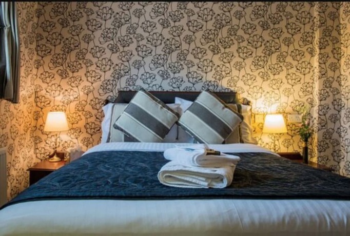 Imagen de la habitación del Hotel The Bear. Foto 3