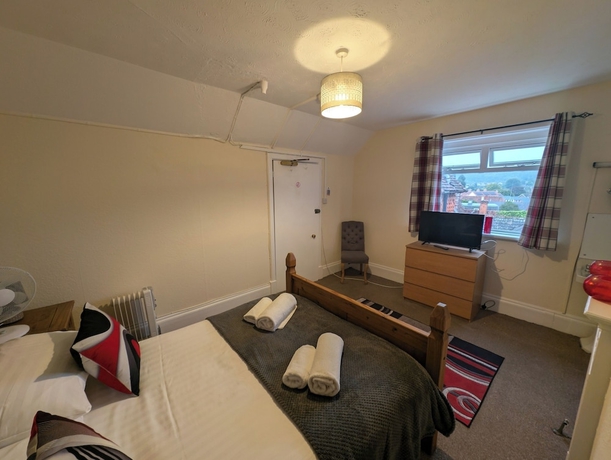 Imagen de la habitación del Hotel The Bear, Marlborough. Foto 3