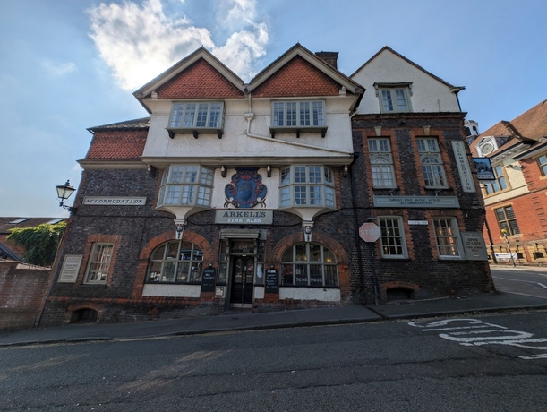 Imagen general del Hotel The Bear, Marlborough. Foto 1
