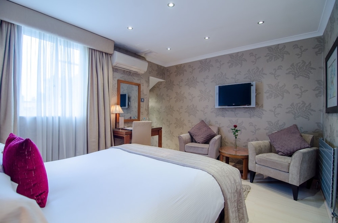 Imagen de la habitación del Hotel The Beaufort Knightsbridge. Foto 10
