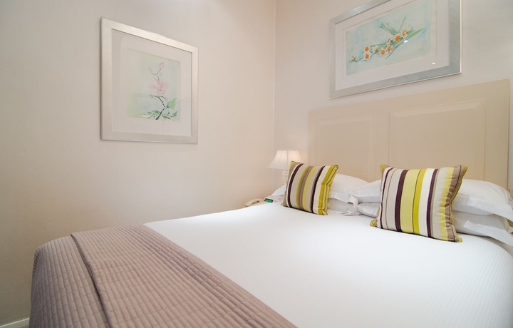 Imagen de la habitación del Hotel The Beaufort Knightsbridge. Foto 12