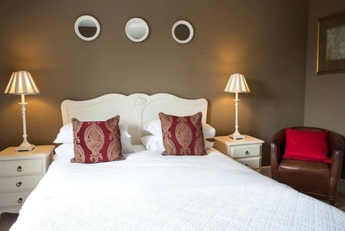 Imagen de la habitación del Hotel The Beaufort Raglan. Foto 15