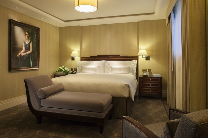 Imagen de la habitación del Hotel The Beaumont. Foto 4