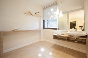 Imagen de la habitación del Hotel The Bed Hatyai. Foto 7