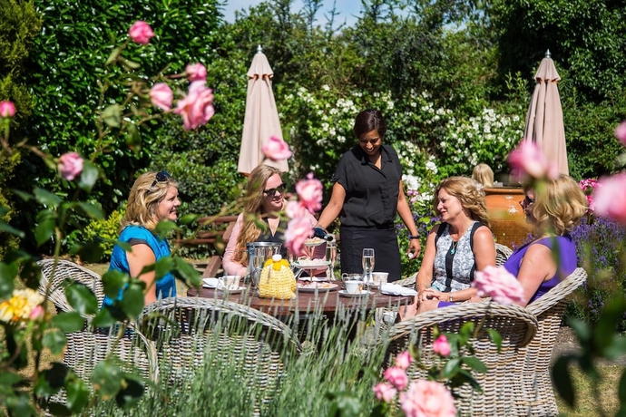 Imagen general del Hotel The Bedford Arms. Foto 3