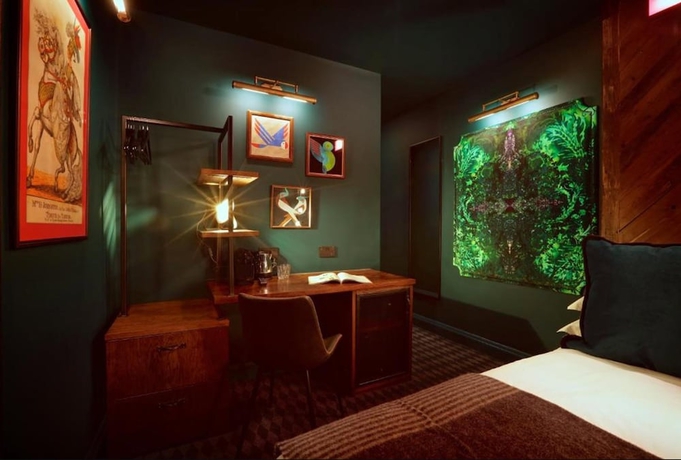 Imagen de la habitación del Hotel The Bedford Balham. Foto 7