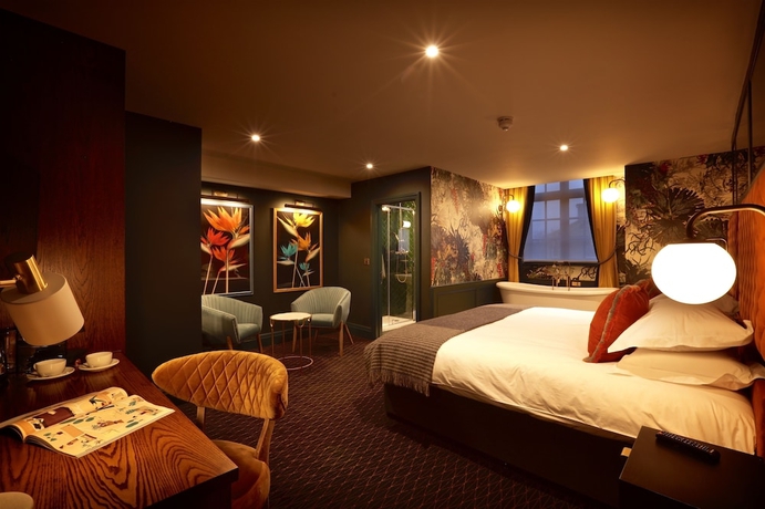 Imagen de la habitación del Hotel The Bedford Balham. Foto 9