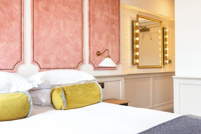 Imagen de la habitación del Hotel The Bedford Balham. Foto 15