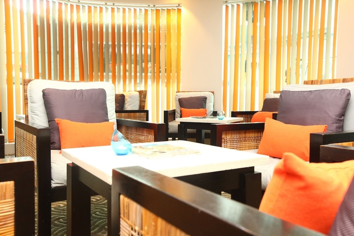 Imagen de los interiores del Hotel The Beehive. Foto 18