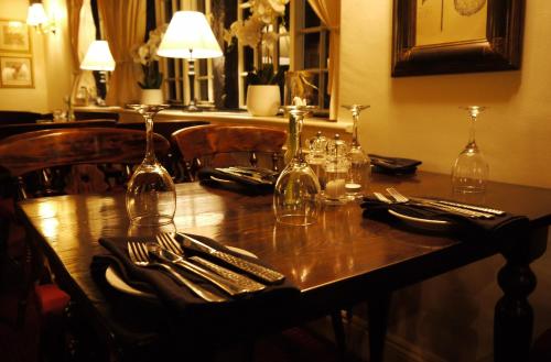 Imagen general del Hotel The Bell. Foto 3