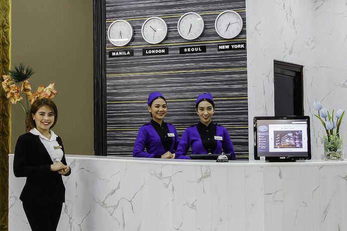 Imagen de los interiores del Hotel The Bell Hotel. Foto 18