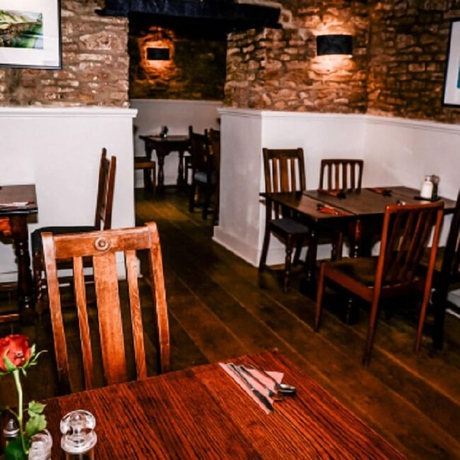 Imagen del bar/restaurante del Hotel The Bell Inn Charlbury. Foto 2