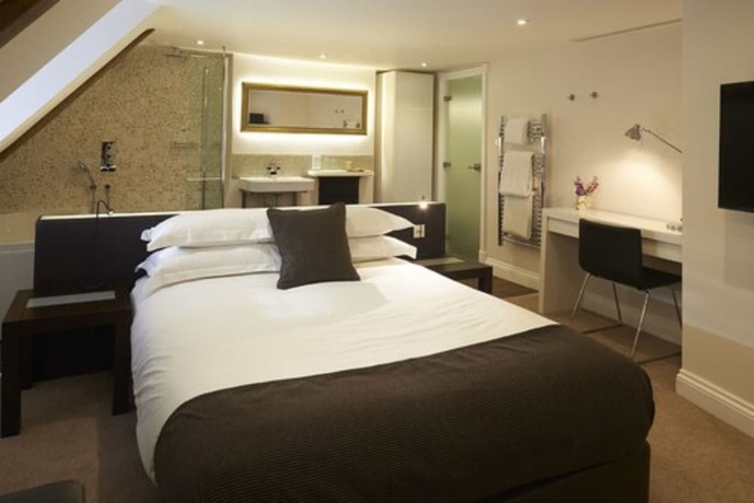 Imagen de la habitación del Hotel The Bell Inn, Horndon On The Hill. Foto 6