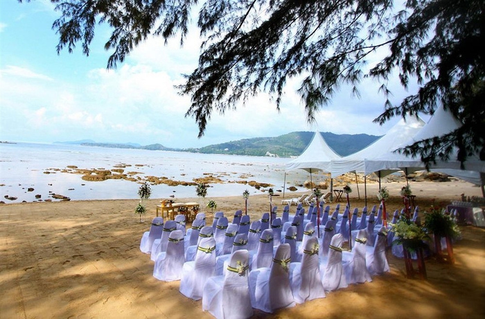 Imagen de los exteriores del Hotel The Bell Pool Villas. Foto 11