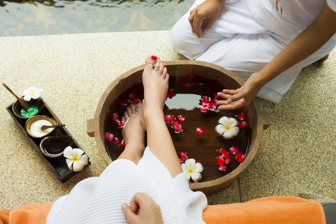 Imagen de los interiores del Hotel The Bell Pool Villas. Foto 13