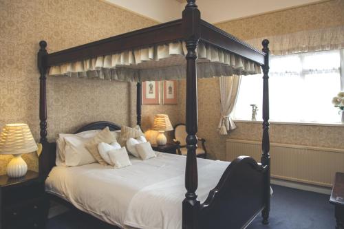 Imagen de la habitación del Hotel The Bell, Winslow. Foto 9