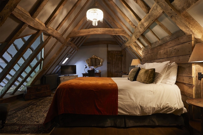 Imagen de la habitación del Hotel The Bell in Ticehurst. Foto 5