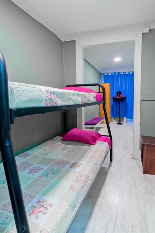 Imagen de la habitación del Hotel The Bellavista Hostel. Foto 13
