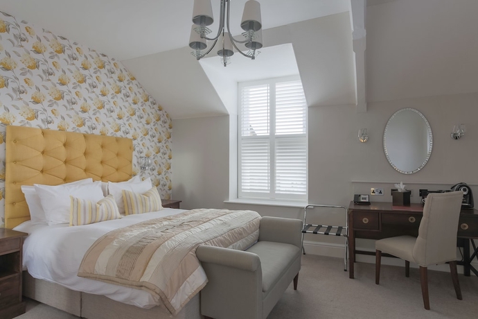 Imagen de la habitación del Hotel The Belsfield. Foto 11