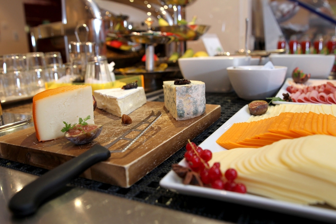 Imagen del bar/restaurante del Hotel The Belson Brussels, a Tribute Portfolio Hotel. Foto 3
