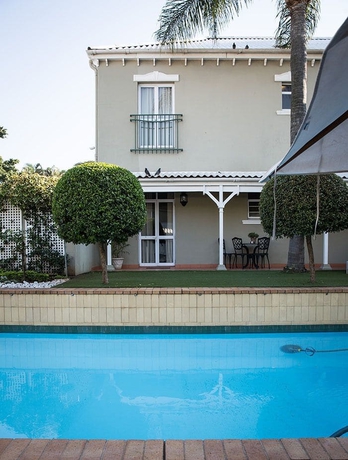 Imagen de la piscina del Hotel The Benjamin. Foto 18