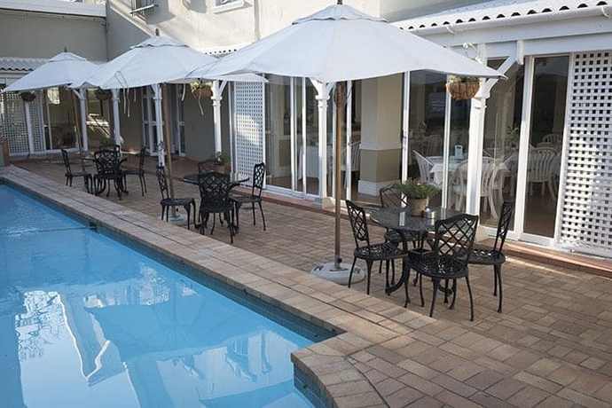 Imagen de la piscina del Hotel The Benjamin. Foto 19